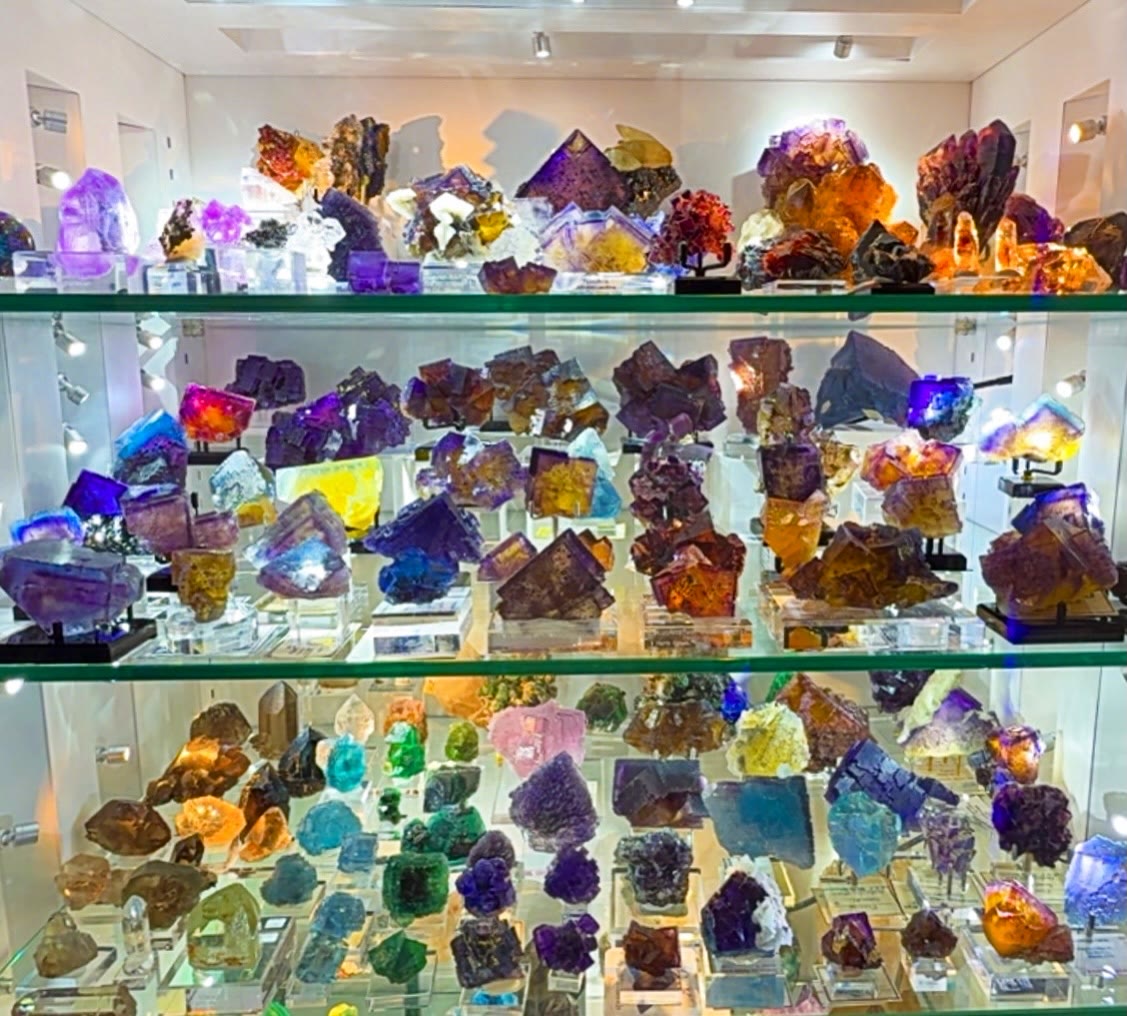 Illinois fluorite addiction? At this point, it’s probably beyond saving