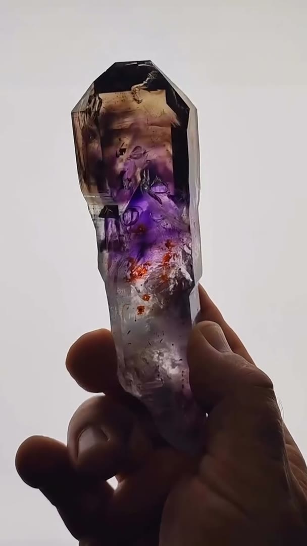 A crystal that keeps revealing more the longer you study it