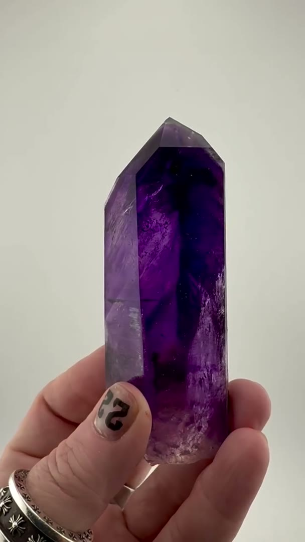 Feast your eyes on this succulent Buks Claim Blurple Amethyst Juice Bomb…