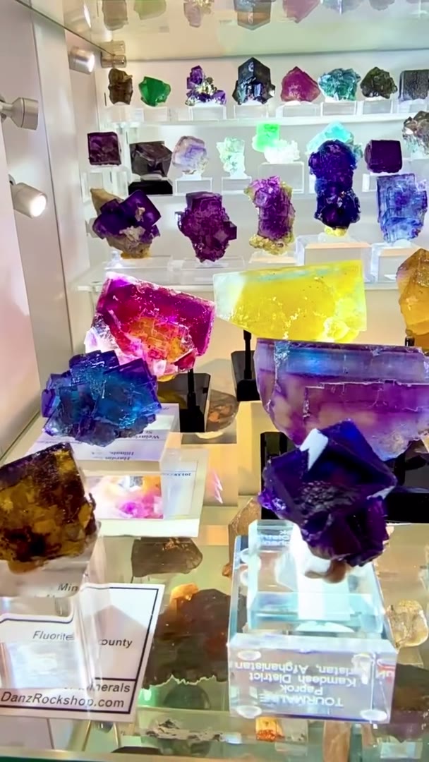 Fluorite lovers… welcome to the glow-up