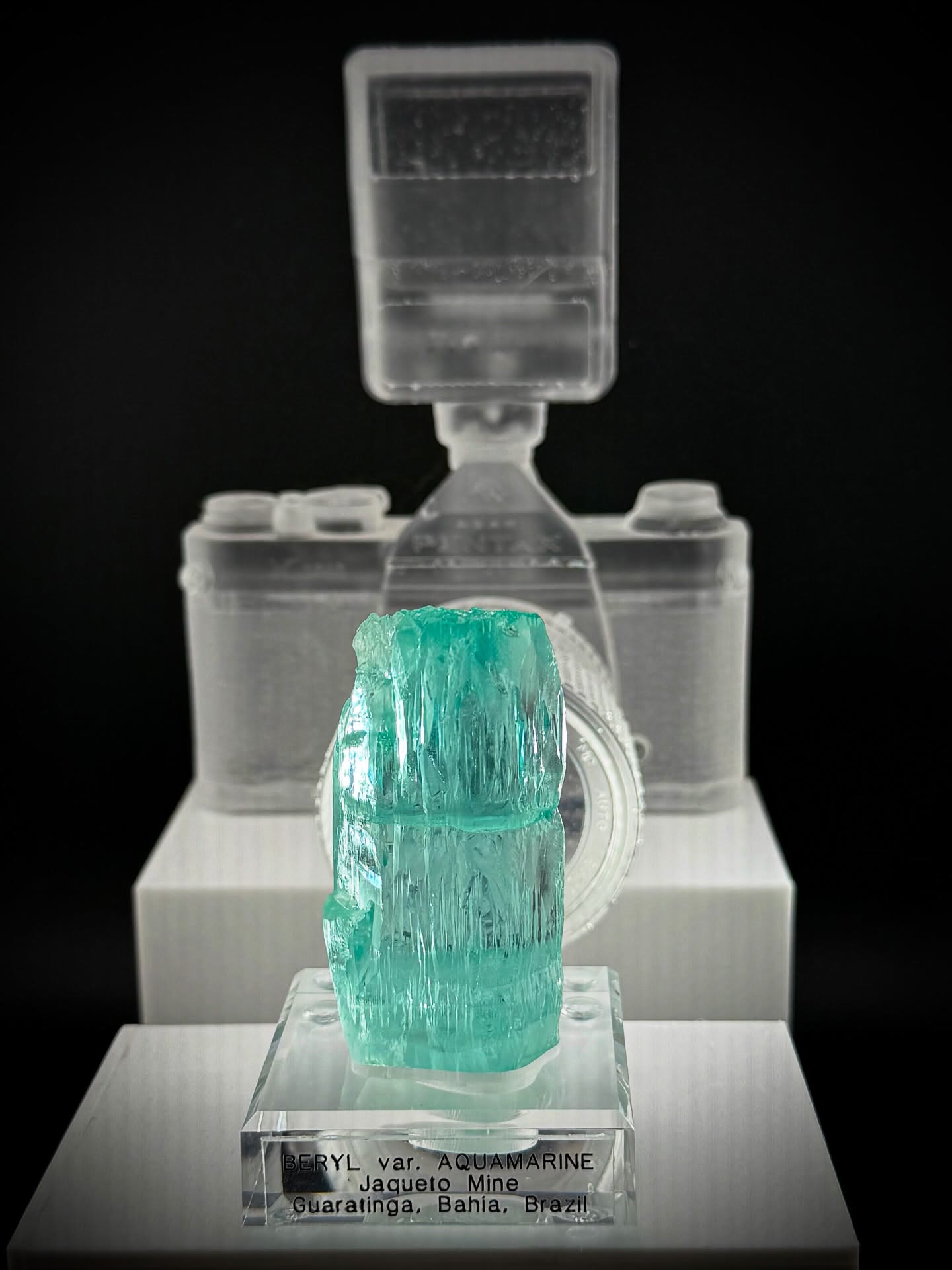 JAQUETO AQUA x ARSHAM VISION
