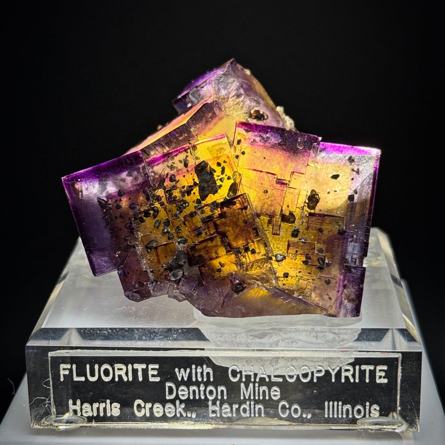 Illinois fire locked in crystal form