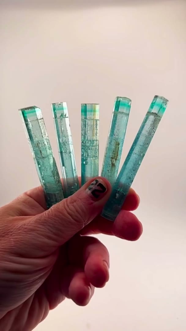 Five pieces. Five completely different expressions of Nigerian vanadium…